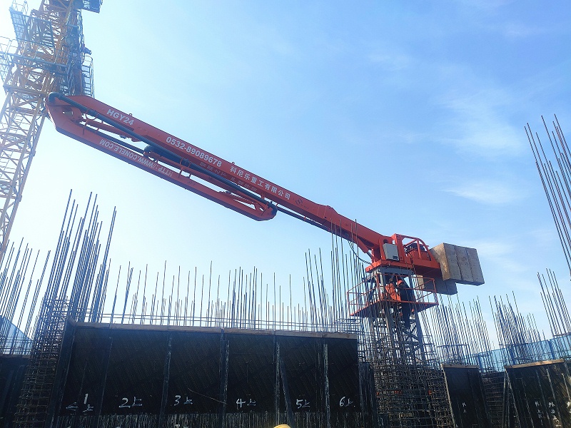 科尼樂重工電梯井內爬式液壓布料機